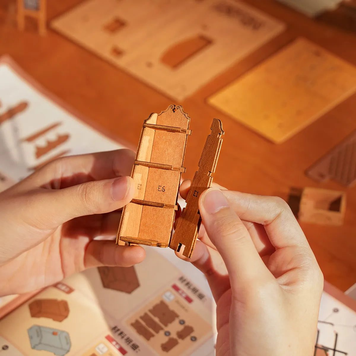 Corner Bookstore - DIY Miniature House 0196