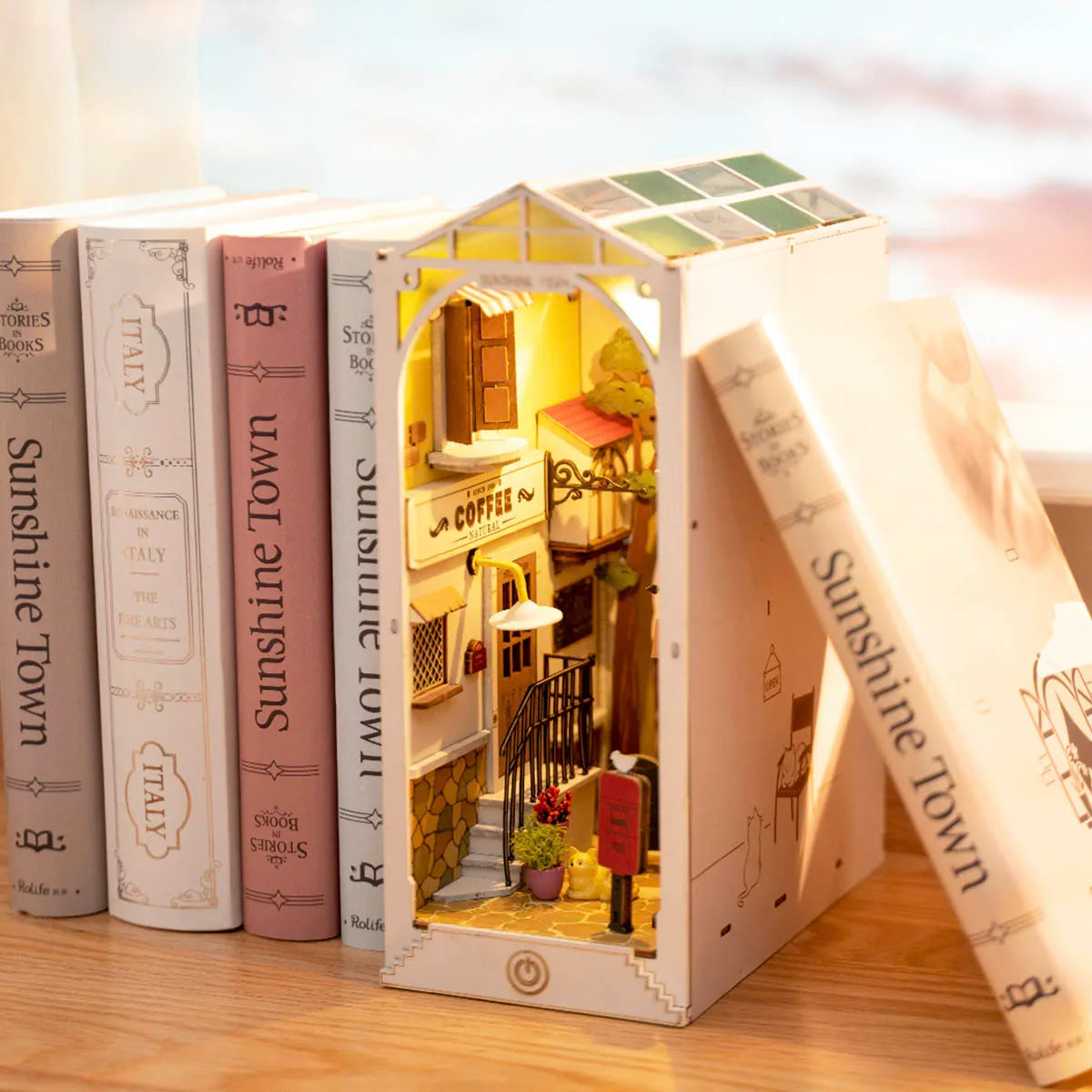 Sunshine Town - Book Nook Shelf Insert 7714