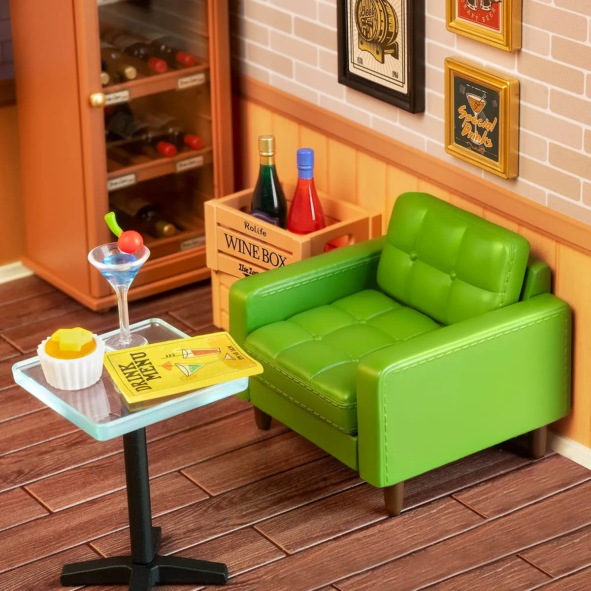 Leisurely Cheers Bar - DIY Miniature House 9916