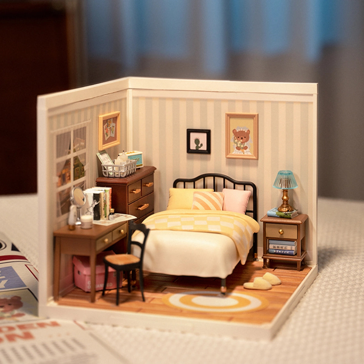 Sweet Dream Bedroom - DIY Miniature House 9183