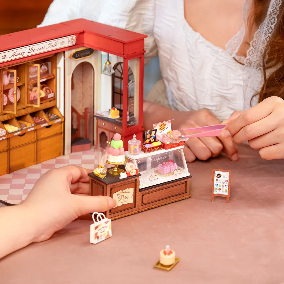 Honey Dessert Talk - DIY Miniature House 2220
